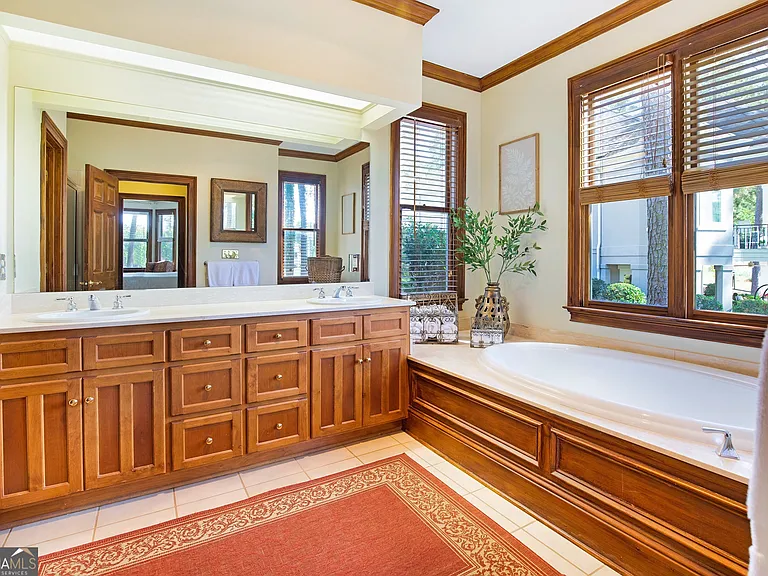 1060 Emerald View Dr — Photo 18