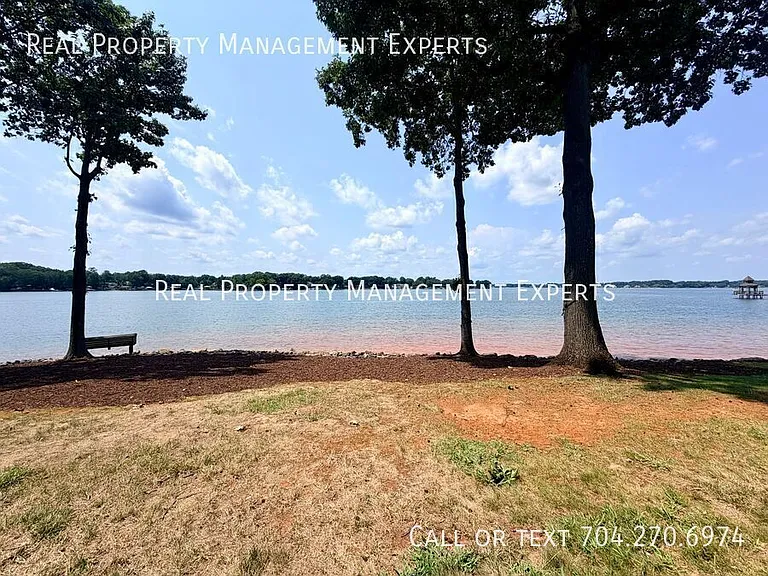 913 Southwest Dr — Photo 14