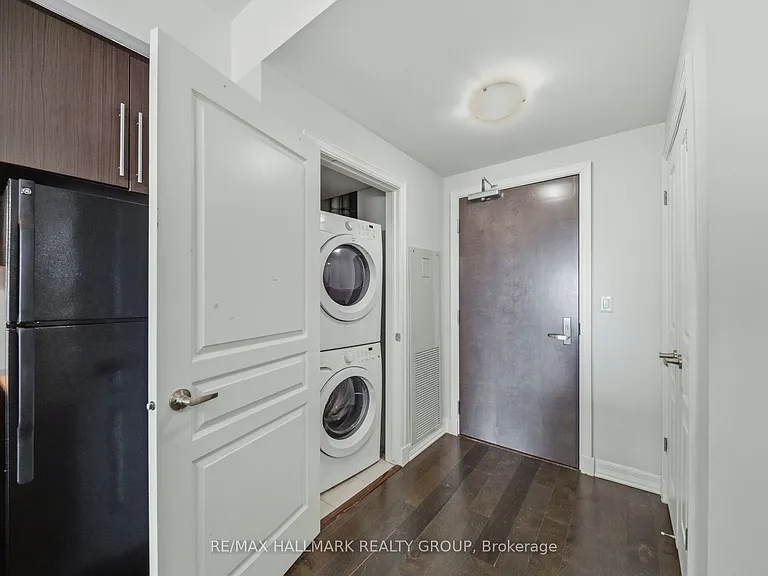 238 Besserer St #807 — Photo 14