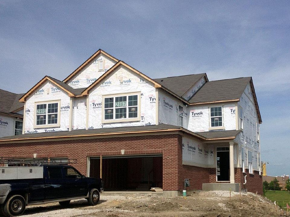 Exterior 1
