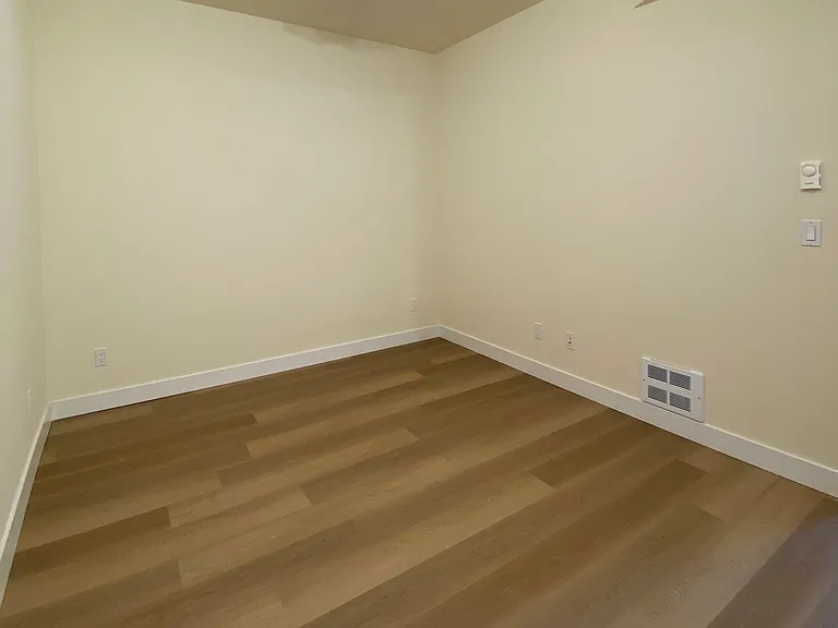 Library Place Apartments — Photo 113