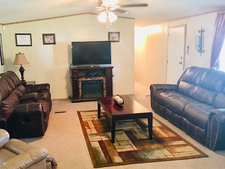 1st image of 185 Anita St