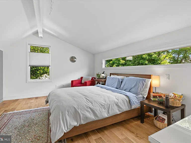 23 Leigh Ave #B — Photo 16