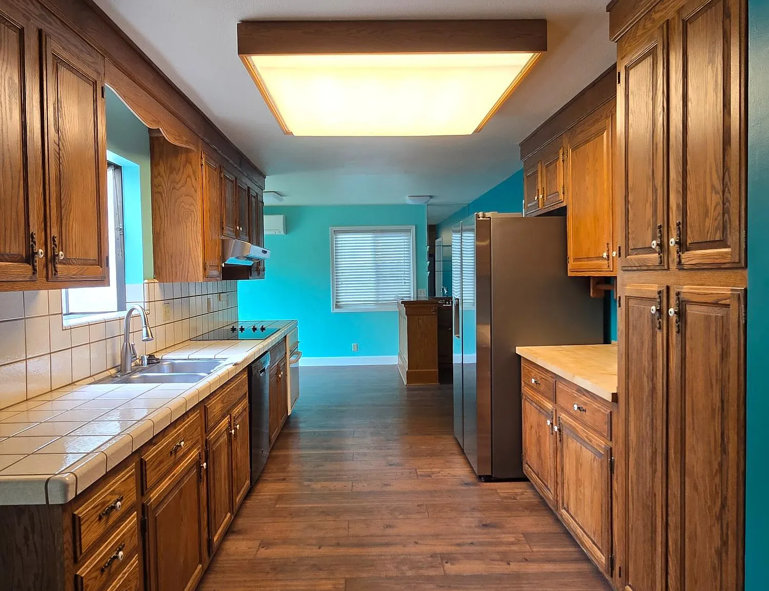 4 bed, 1769 sqft, $3,000 — Photo 2