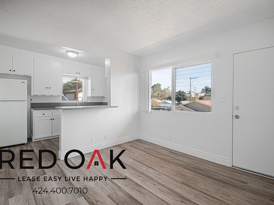 1st image of 115 W Market St APT 6
