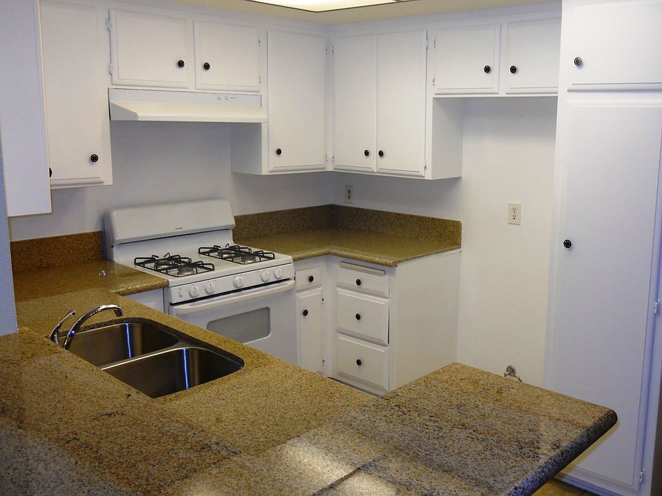 Open kitchen