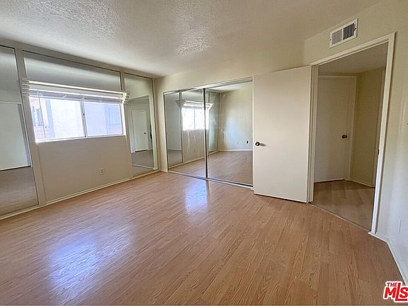 5th image of 13144 Bromont Ave Unit 3