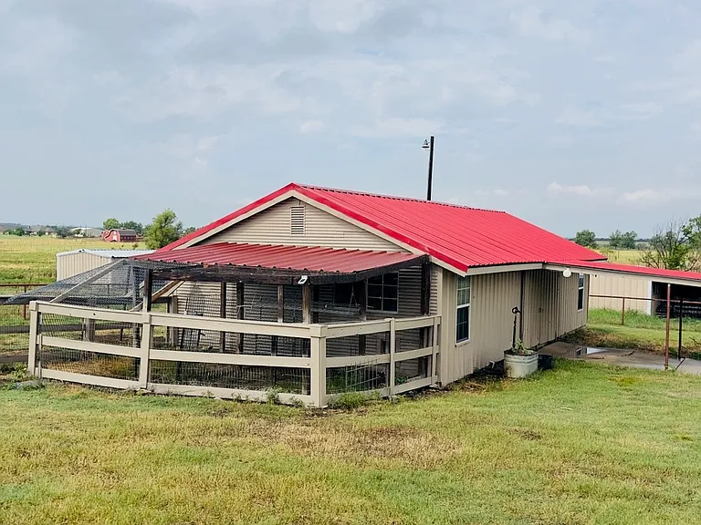 E FM 922 — Photo 3