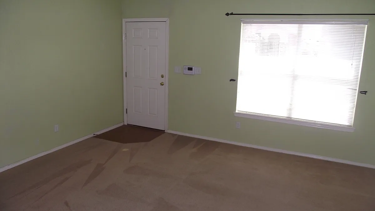 Building Photo - 7333 Mesquite Flor Dr
