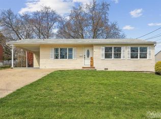 21 Rutgers Rd, Parlin, NJ 08859