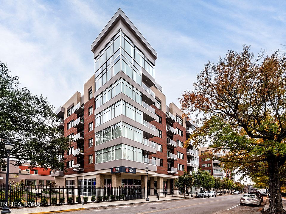 1st image of 333 W Depot Ave #218