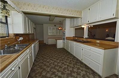 4th image of 4812 River Oaks Dr