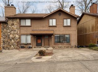 6349 Pine Dr, Huntington, WV 25705