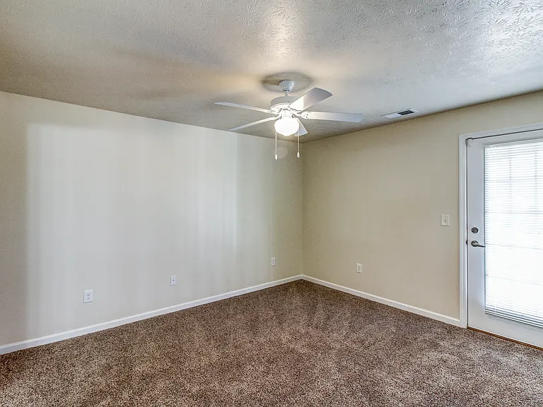 Appleton Apartments — Photo 9