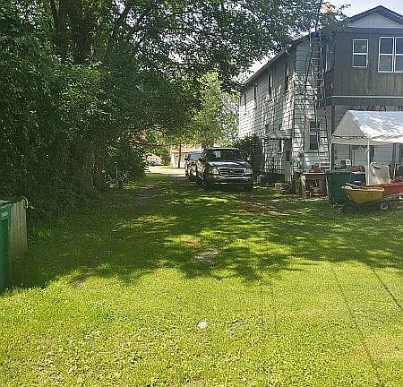 4th image of 35469 W Jefferson Ave