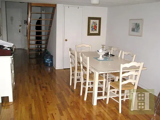 Rented by Halstead Real Estate | media 32