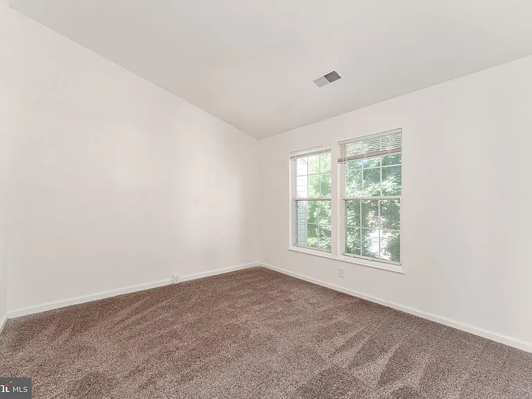 6219 Bella Dr — Photo 31