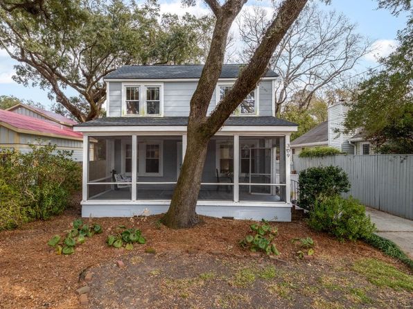 309 Tall Oak Ave