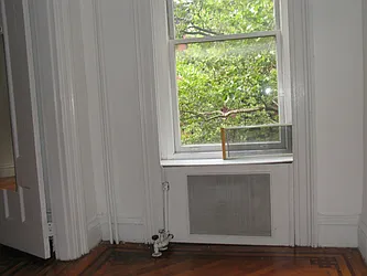 Rented by Rapid Realty Cobble Hill