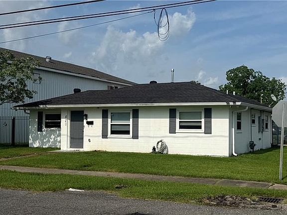 2nd image of 421 Garden Rd