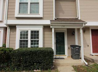 254 Coventry Sq, Sterling, VA 20164