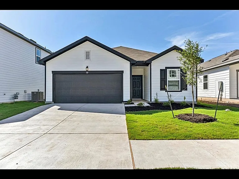 11408 Milano Dr — Photo 2