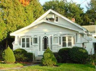 105 Mountainview Ave, Troy, NY 12180