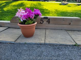 54 Valley Rd, Saint Catharines, ON L2S1Y6
