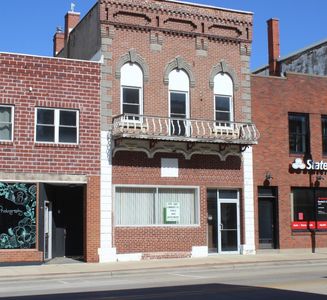 114 W Platt St, Maquoketa, IA, 52060