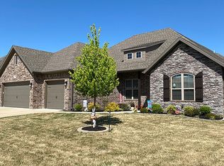 752 Via Sangro Rd, Springdale, AR 72762