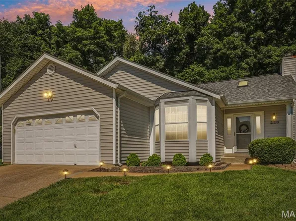 223 Wynstay Ave, Valley Park, MO 63088