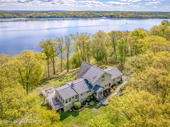 75 Turkey Point Drive, Saugerties, NY 12477