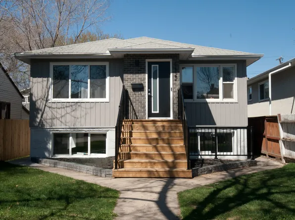 9822 75th Ave NW #1A, Edmonton, AB T6E 1J1