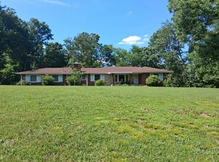 1560 Kelly Willis Rd, Greenbrier, TN 37073