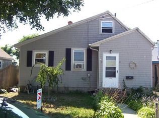 1497 Padanaram Ave, New Bedford, MA 02740