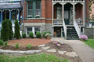 2 bed, 1300 sqft, $1,750 — Photo 2