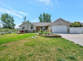 13979 S Haystack Peak Cir, Riverton, UT 84096