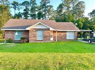 130 S Cherrywood Ln, Pearl River, LA 70452