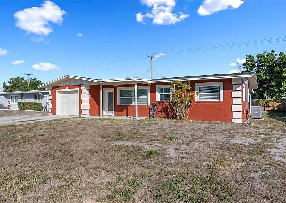 1st image of 2806 OXFORD DRIVE W