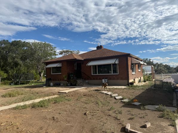 5126 N Highway 6