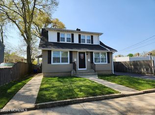 10 Park Ave FLOOR 2, Keansburg, NJ 07734