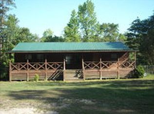 253 St Marys River Bluff Rd, Saint George, GA 31562