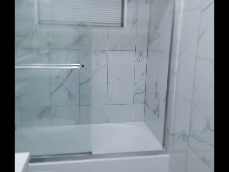 1000 NE 14th Ave #3 — Photo 11