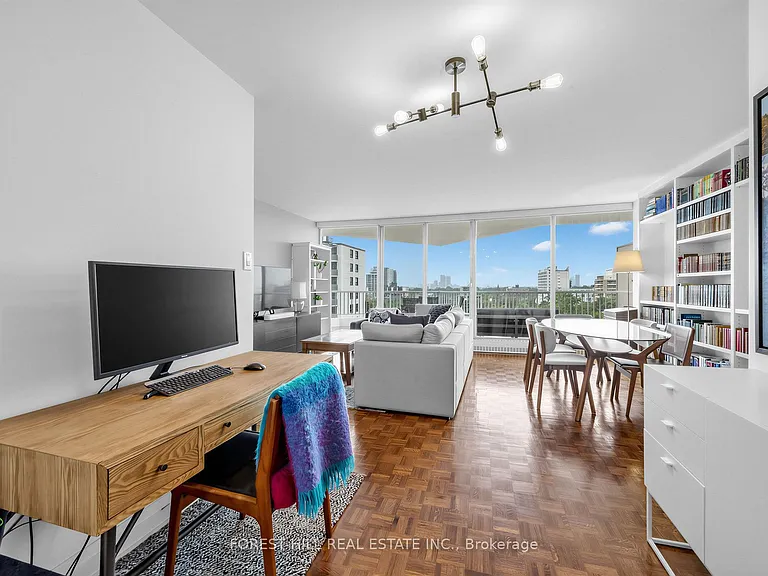 190 Saint George St #1006 — Photo 10