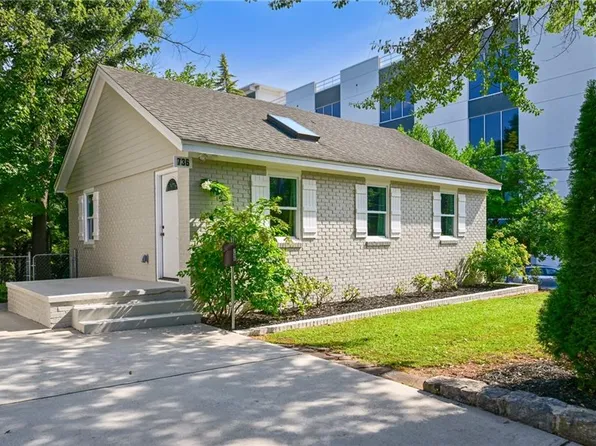 736 Willoughby Way NE, Atlanta, GA 30312