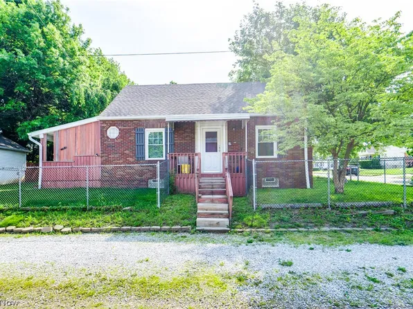 911 Reed Ave, Akron, OH 44306