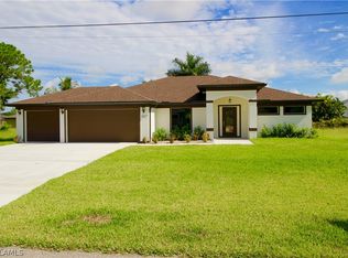 1817 SW 25th Terrace Cpe, Coral, FL 33914