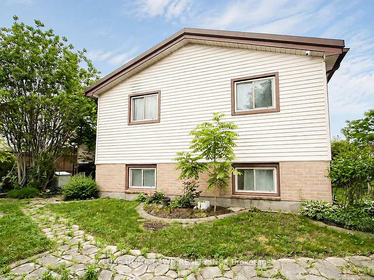 762 Railton Ave — Photo 23
