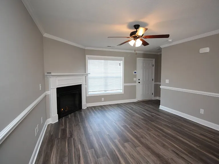 3329G Briarcliff Dr — Photo 7