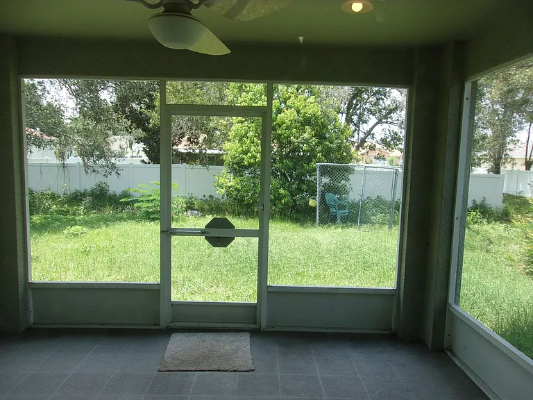 14237 Spring Hill Dr — Photo 12